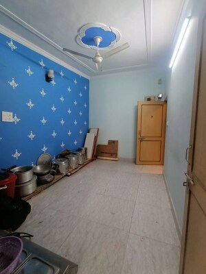 Living Room in 1 BHK Builder Floor at Panchsheel Vihar – for Rent