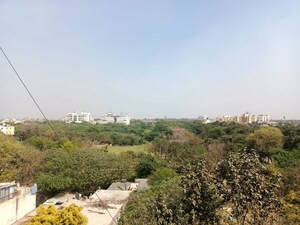 Plot Area in 1 BHK Builder Floor at Panchsheel Vihar – for Rent