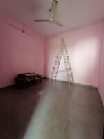 1 BHK + Servant Room 30 Sq.Yd. Builder Floor in Panchsheel Vihar