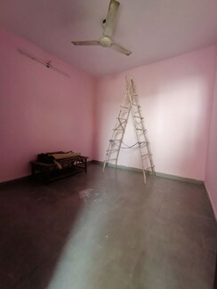 1 BHK + Servant Room Builder Floor For Rent in Panchsheel Vihar