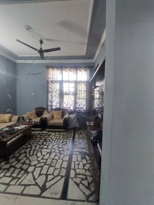 Bedroom in 2 BHK Builder Floor at Rajguru Nagar – for Rent