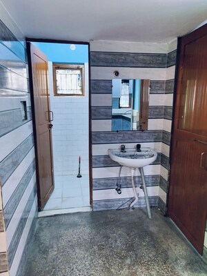 1 BHK Apartment – Exterior View View at Sai Apartment Noida, Sector 71 - for Rent