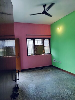 Room in 1 BHK Apartment at Sai Apartment Noida, Sector 71 – for Rent