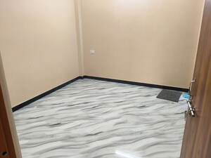 Room in 2 BHK Independent House at Maulviganj – for Rent