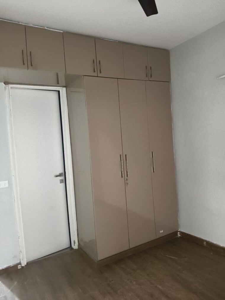 Room, signature-global-city 3 Bedroom 1300 Sq.Ft. Apartment In Sector 37d Gurgaon 10414654