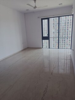 2 BHK Apartment For Rent in Lodha Allura