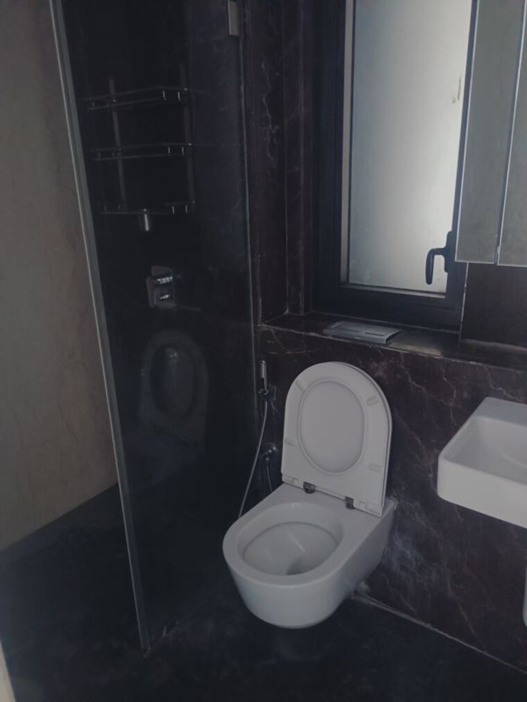 Bathroom, lodha-allura 2 Bedroom 890 Sq.Ft. Apartment In Worli Mumbai 10414635