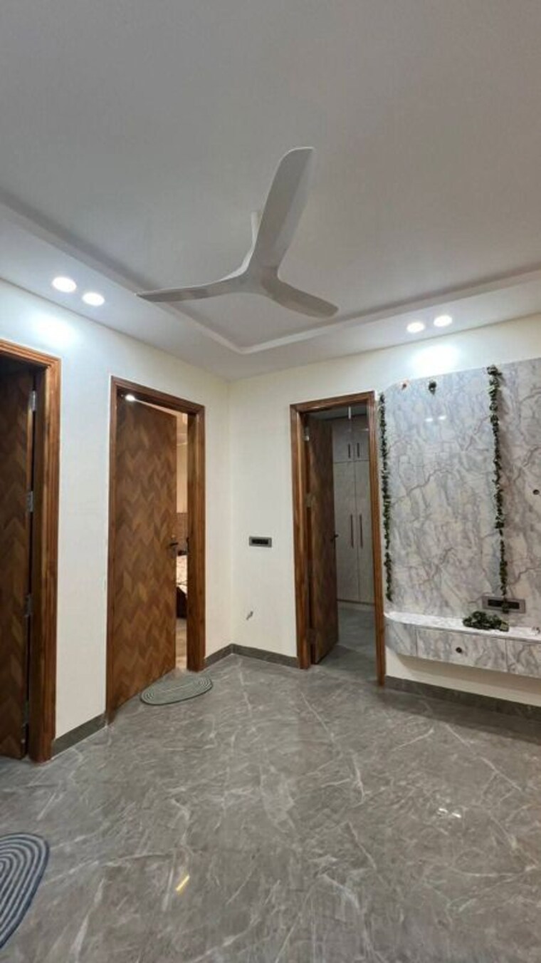Bedroom, conscient-heritage-max 3 Bedroom 1931 Sq.Ft. Apartment In Sector 102 Gurgaon 10414680