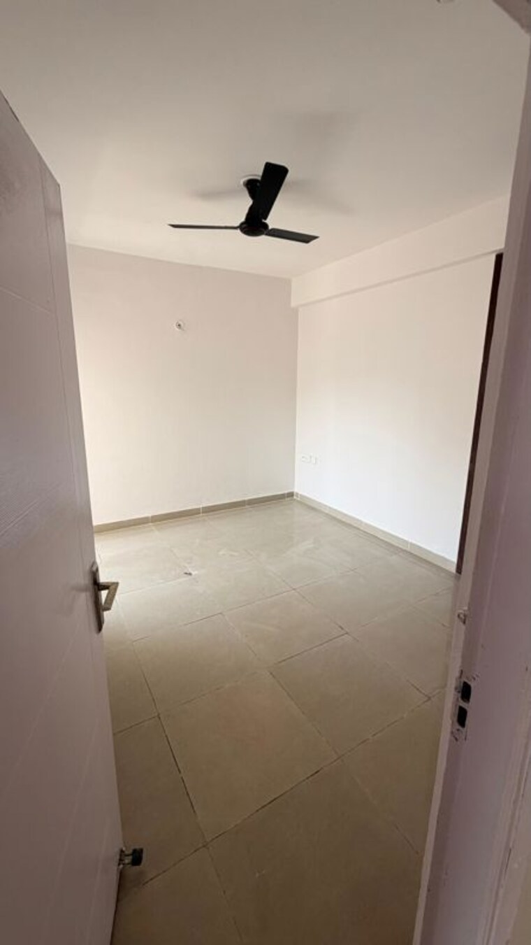 Room, gaur-city-2-11th-avenue 2 Bedroom 1010 Sq.Ft. Apartment In Sector 16c Greater Noida Greater Noida 10414696