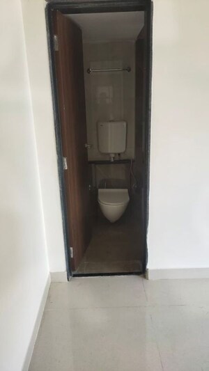 Furnished Amenities in 2 BHK Apartment at Worli – for Rent
