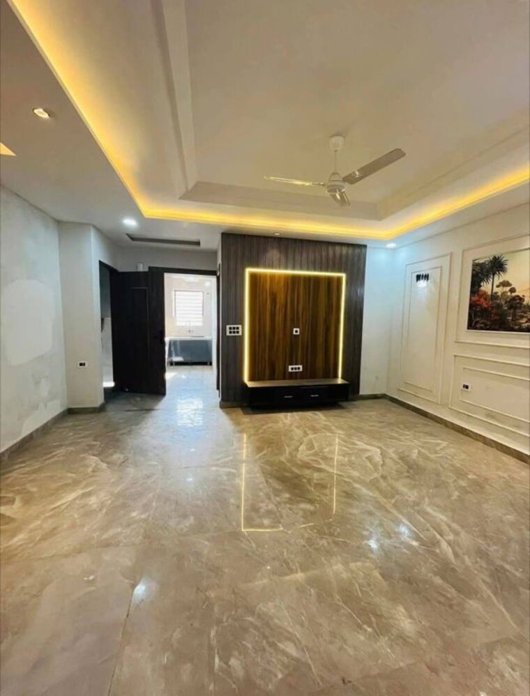 Room, green fields colony 3 Bedroom 1250 Sq.Ft. Builder Floor In Green Fields Colony Faridabad 10414736