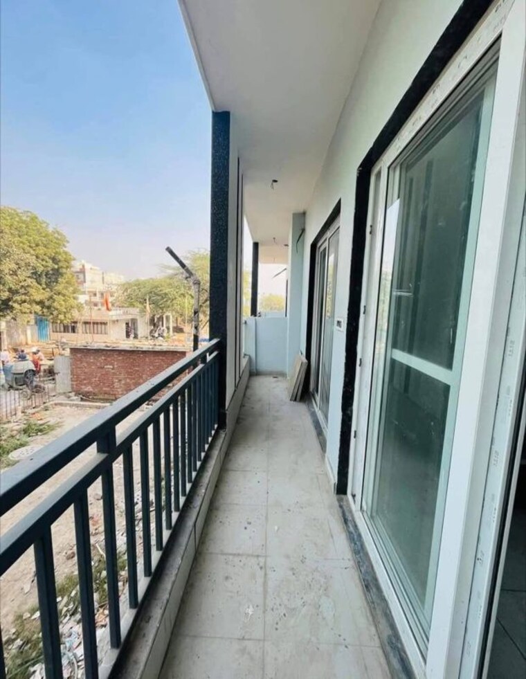 Balcony, green fields colony 3 Bedroom 1250 Sq.Ft. Builder Floor In Green Fields Colony Faridabad 10414736
