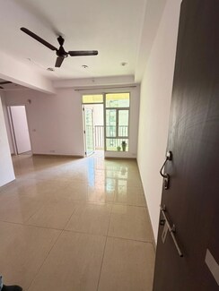 2 BHK + Study Room Apartment For Sale in Ajnara Le Garden Phase II