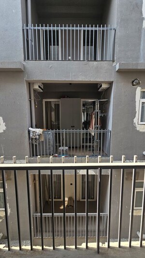 Balcony in 2 BHK Builder Floor at Smart World Orchard, Sector 61 – for Rent