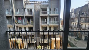 2 BHK Builder Floor – Exterior View View at Smart World Orchard, Sector 61 - for Rent
