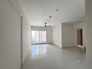 Room in 2 BHK Apartment at Pride Purple Park Titan, Hinjewadi – for Rent