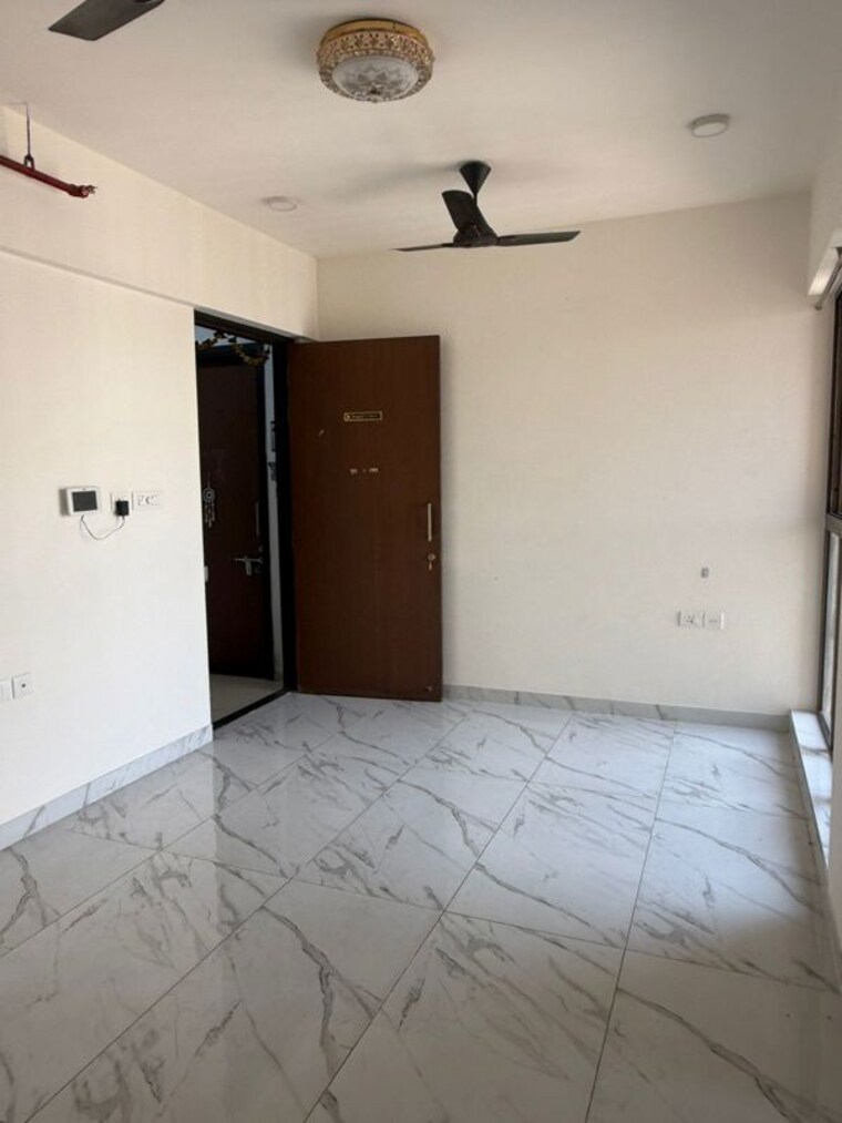 Room, raymond-ten-x-era 2 Bedroom 850 Sq.Ft. Apartment In Pokhran Road No One Thane 10414763