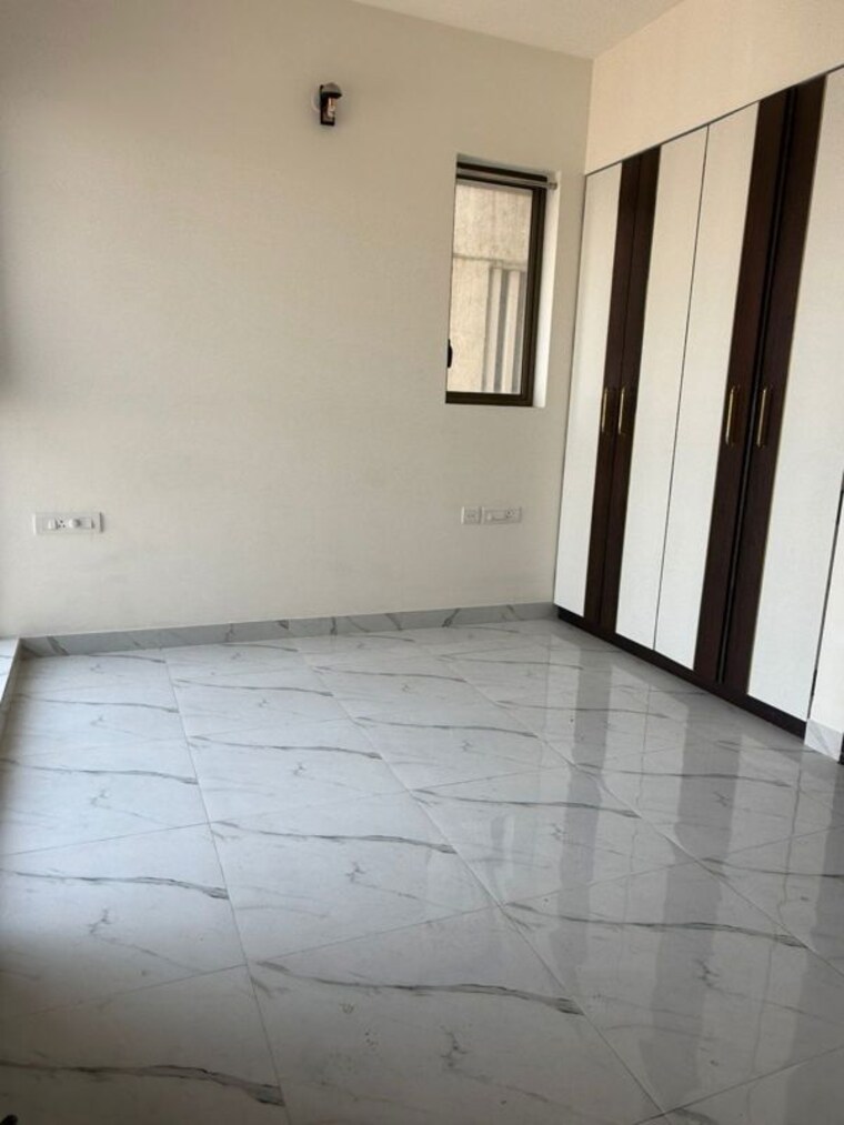 Room, raymond-ten-x-era 2 Bedroom 850 Sq.Ft. Apartment In Pokhran Road No One Thane 10414763