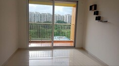 2 BHK Apartment For Rent in Bren Champions Square