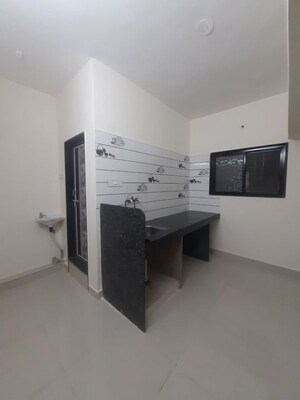 Room in 1 RK Apartment at Vinode Insignia, Wakad – for Rent