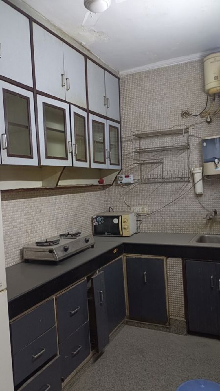 Kitchen, new rajinder nagar 3 Bedroom 1248 Sq.Ft. Builder Floor In New Rajinder Nagar Delhi 10414875