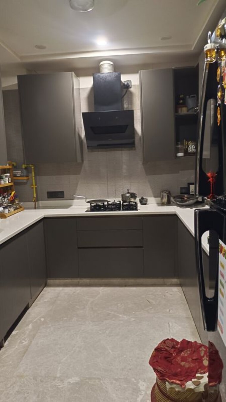 Kitchen, new rajinder nagar 3 Bedroom 1830 Sq.Ft. Builder Floor In New Rajinder Nagar Delhi 10414880