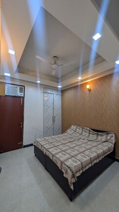 3 BHK + Pooja Room Builder Floor For Sale in Rajendra Nagar Sector 5