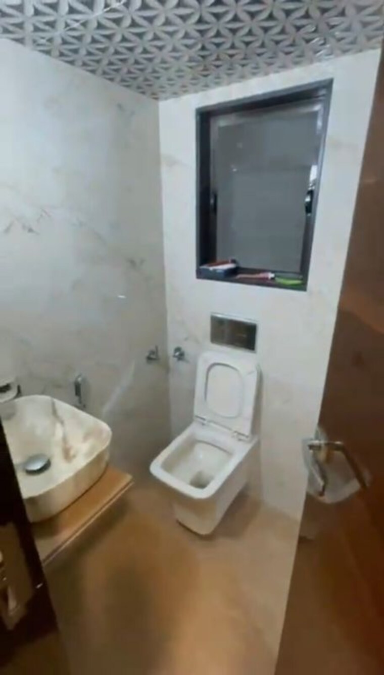 Bathroom, delta-vrindavan 3 Bedroom 1500 Sq.Ft. Apartment In Mira Road Thane 10414925