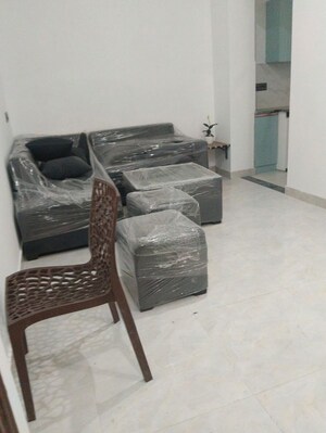 Living Room in 1 BHK Builder Floor at Suncity – for Rent