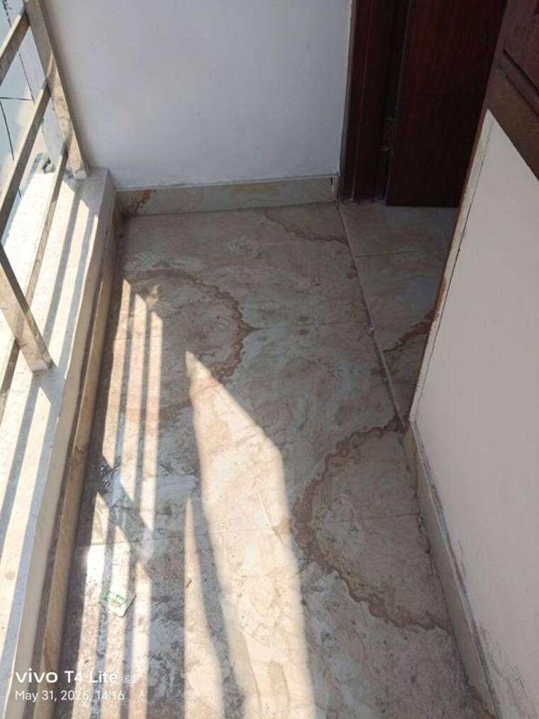 Balcony, panchsheel vihar 2 Bedroom 65 Sq.Yd. Builder Floor In Panchsheel Vihar Delhi 10414935