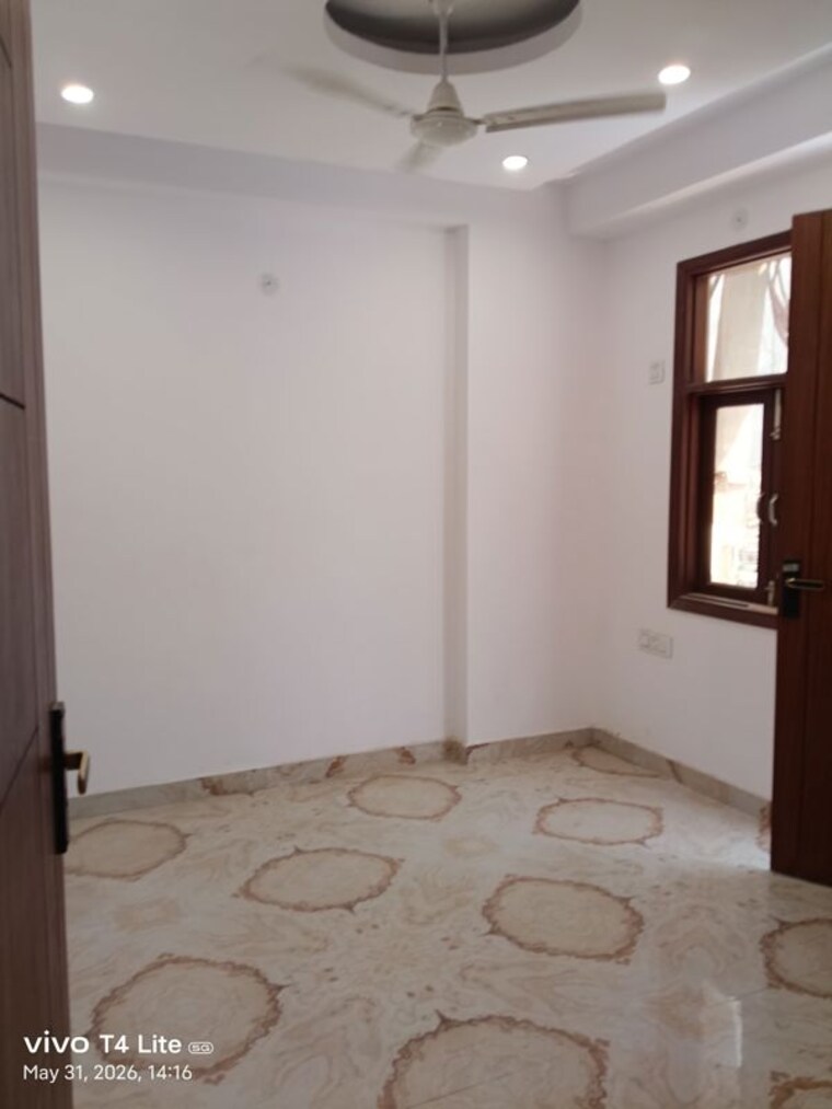 Room, panchsheel vihar 2 Bedroom 65 Sq.Yd. Builder Floor In Panchsheel Vihar Delhi 10414935