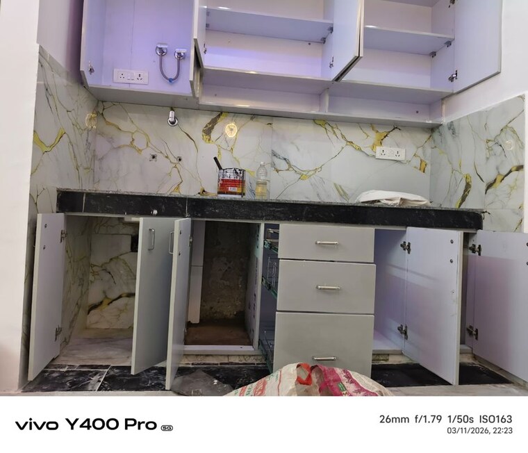 Kitchen, panchsheel vihar 3 Bedroom 90 Sq.Yd. Builder Floor In Panchsheel Vihar Delhi 10414939
