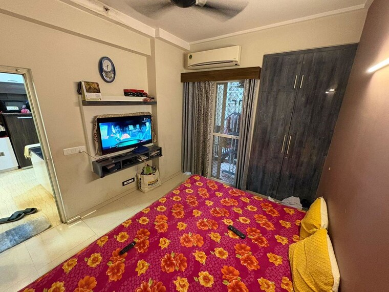 Bedroom, dasnac-the-jewel 3 Bedroom 1660 Sq.Ft. Apartment In Sector 75 Noida 10414932