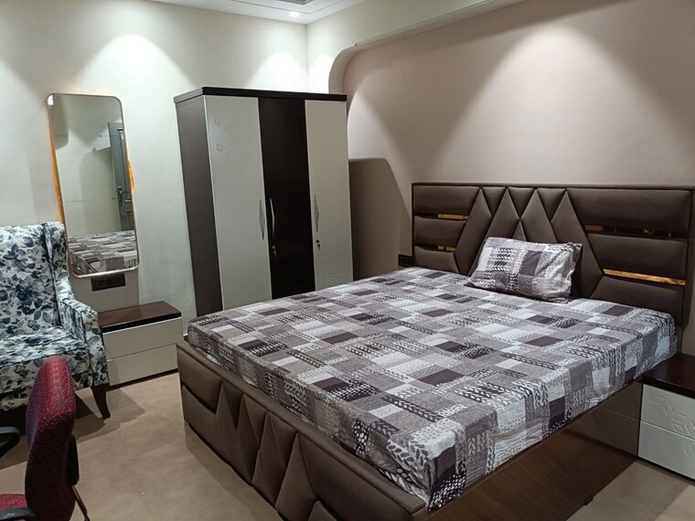 Bedroom, dlf city phase 3 1 Bedroom 100 Sq.Yd. Builder Floor In Dlf City Phase 3 Gurgaon 10414943