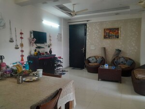 2.5 BHK Apartment For Sale in Prateek Laurel, Sector 120