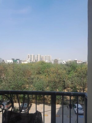 2.5 BHK Apartment – Exterior View View at Prateek Laurel, Sector 120 - for Sale
