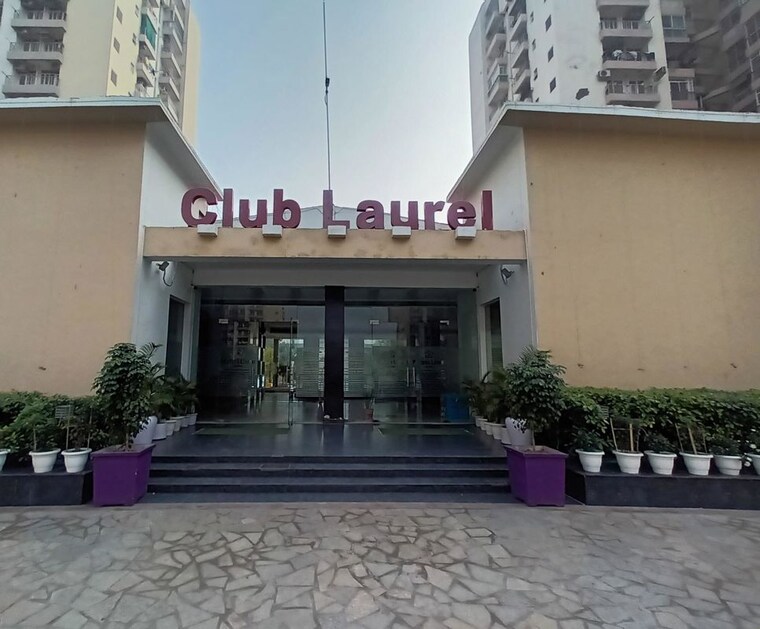 Living Room, prateek-laurel 2.5 Bedroom 1135 Sq.Ft. Apartment In Sector 120 Noida 10414946