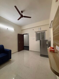 1 BHK Apartment For Rent in Balaji Residency Kondapur