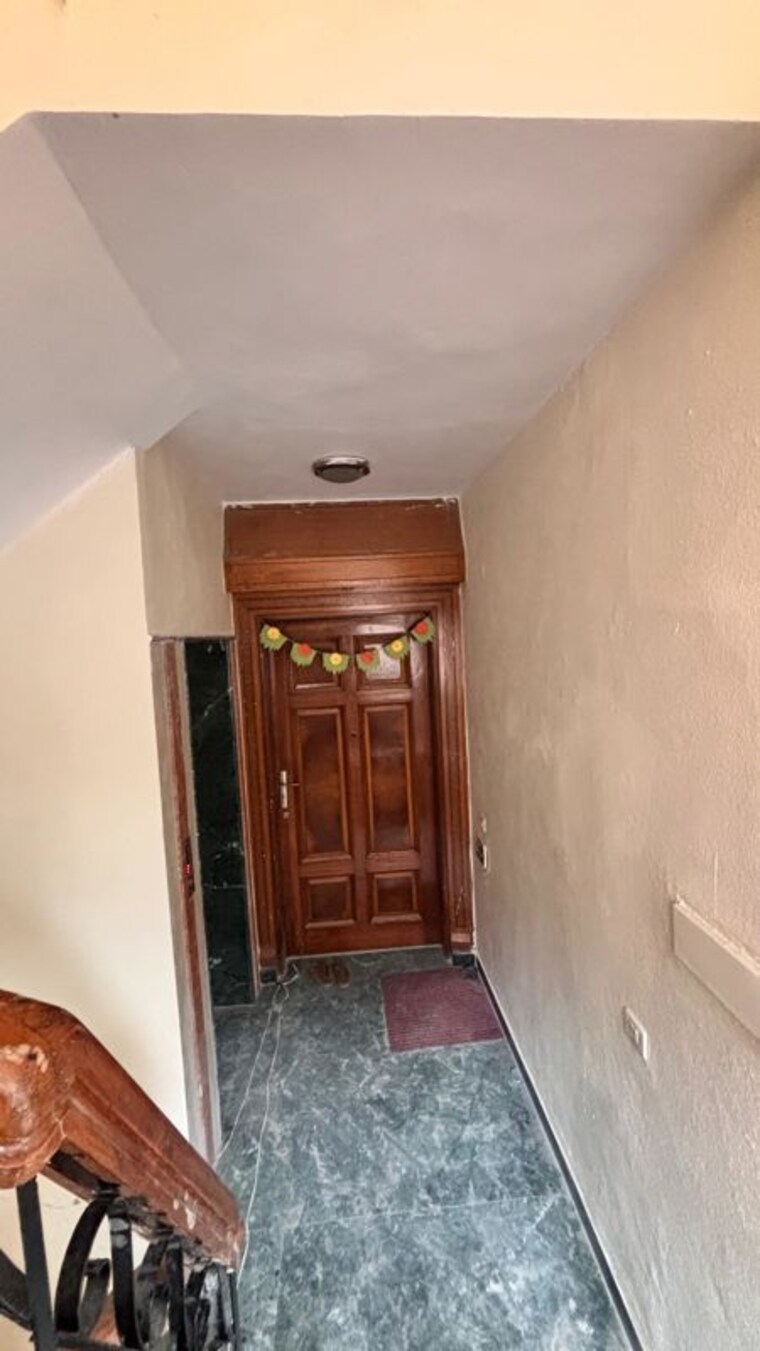 undefined, hauz khas enclave 4 Bedroom 512 Sq.Ft. Builder Floor In Hauz Khas Enclave Delhi 10153833