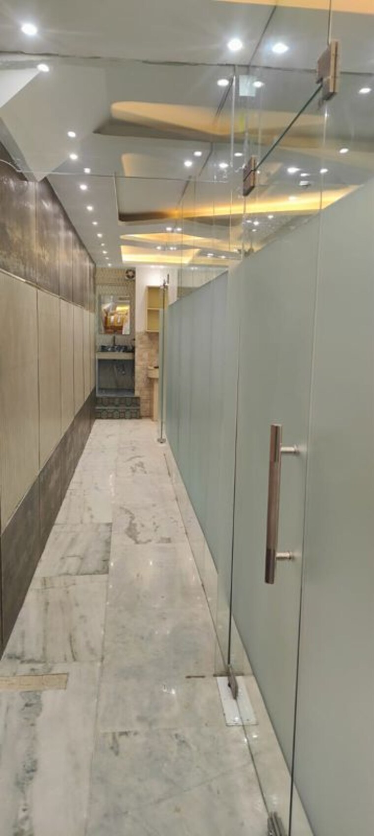 undefined, kalkaji Commercial Office Space 1000 Sq.Ft. In Kalkaji Delhi 9979499