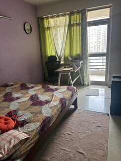 2 BHK Apartment For Rent in Ajnara Gen X