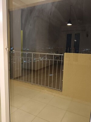 Room in 2 BHK Apartment at Bhartiya Nikoo Homes, Thanisandra Main Road – for Sale