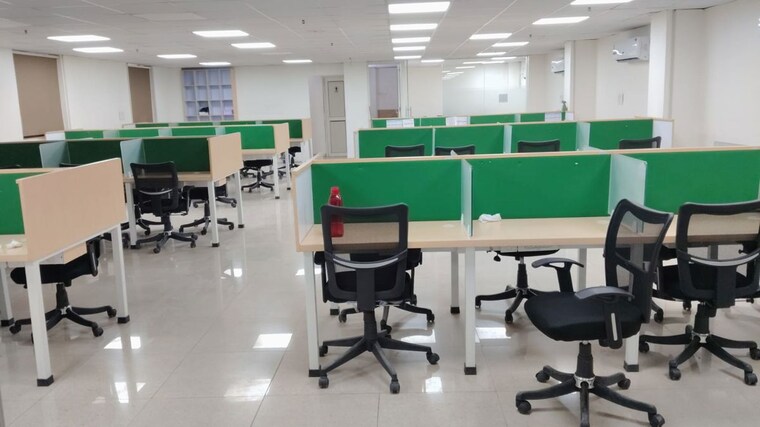 Team Area, dharm-vihar Commercial Office Space 3200 Sq.Ft. In Sector 62 A Noida Noida 10414999