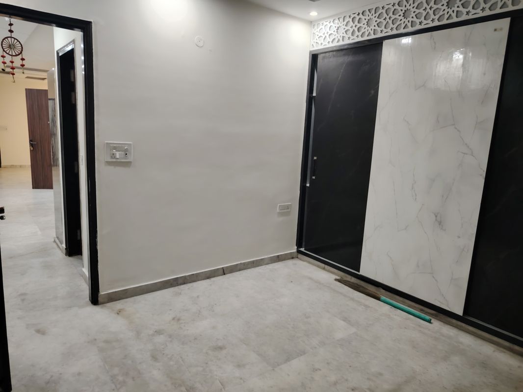 1 BHK Builder Floor For Rent in Tilak Nagar