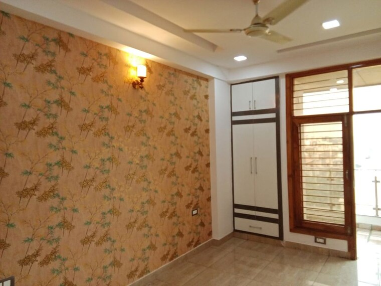 Room, aman-plaza 3 Bedroom 1250 Sq.Ft. Builder Floor In Shakti Khand iv Ghaziabad 10415057