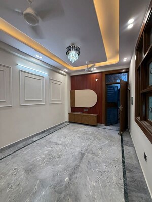 Kitchen in 2 BHK Builder Floor at APS Apartment, Indrapuram – for Rent
