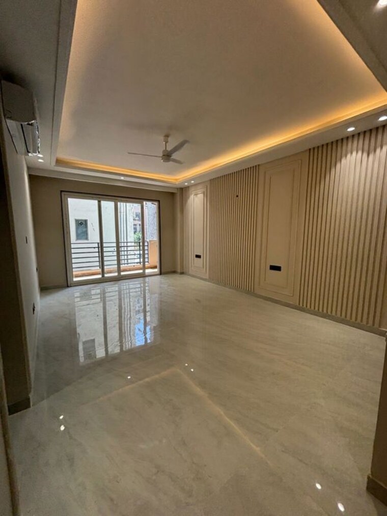 Room, huda-cghs 3 Bedroom 200 Sq.Yd. Builder Floor In Sector 56 Gurgaon 10415084