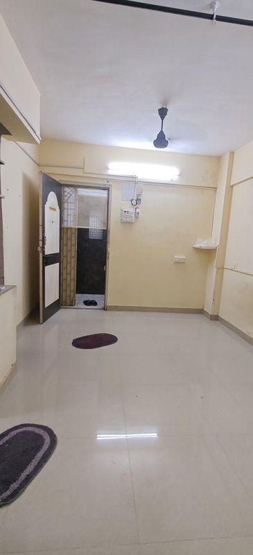 1 Rk  170 Sq.Ft. Apartment in Marve Queen