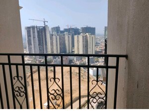 1 BHK Apartment For Rent in Signature Global Golf Greens, Sector 79