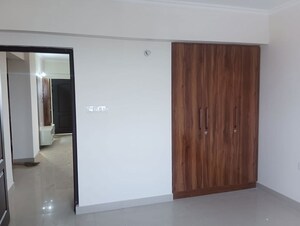 Room in 2 BHK Apartment at Ashish Palace, Sitapur Road – for Rent
